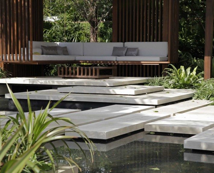 Ästheten › Herrhammer – Gärtner von Eden