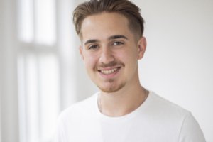 Elias Hotz